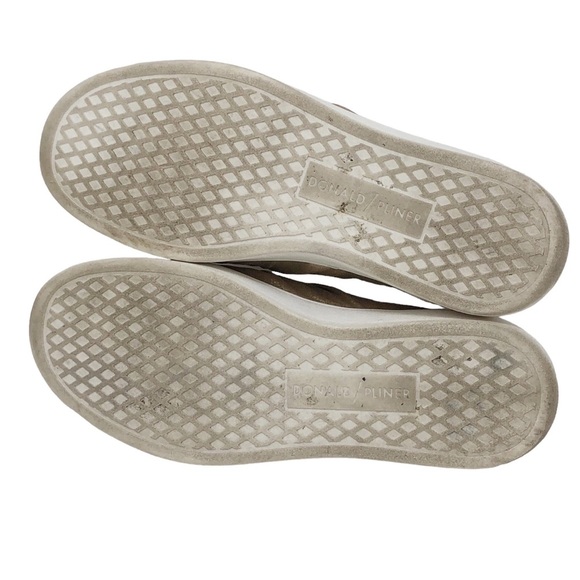 Donald Pliner Celeste Sneaker - Picture 9 of 9